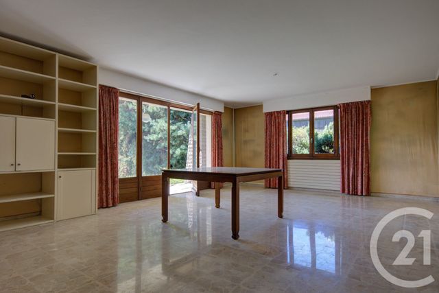 Afficher la photo en grand maison à vendre - 5 pièces - 240.0 m2 - SALLANCHES - 74 - RHONE-ALPES - Century 21 Patrick Avenel