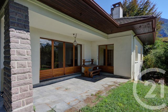 Afficher la photo en grand maison à vendre - 5 pièces - 240.0 m2 - SALLANCHES - 74 - RHONE-ALPES - Century 21 Patrick Avenel