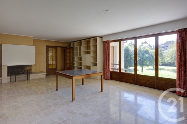 Afficher la photo en grand maison à vendre - 5 pièces - 240.0 m2 - SALLANCHES - 74 - RHONE-ALPES - Century 21 Patrick Avenel