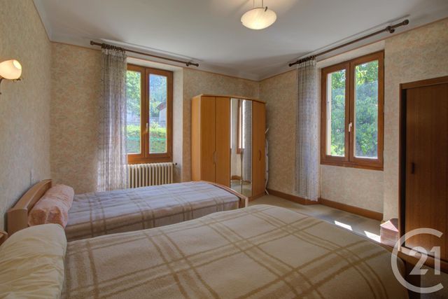 Afficher la photo en grand Appartement à vendre - 3 pièces - 81.1 m2 - SALLANCHES - 74 - RHONE-ALPES - Century 21 Patrick Avenel