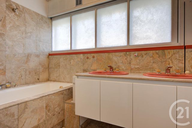 maison à vendre - 5 pièces - 189.0 m2 - SALLANCHES - 74 - RHONE-ALPES - Century 21 Patrick Avenel