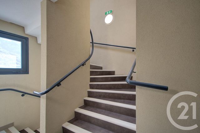Appartement F3 à vendre - 3 pièces - 65.61 m2 - SALLANCHES - 74 - RHONE-ALPES - Century 21 Patrick Avenel