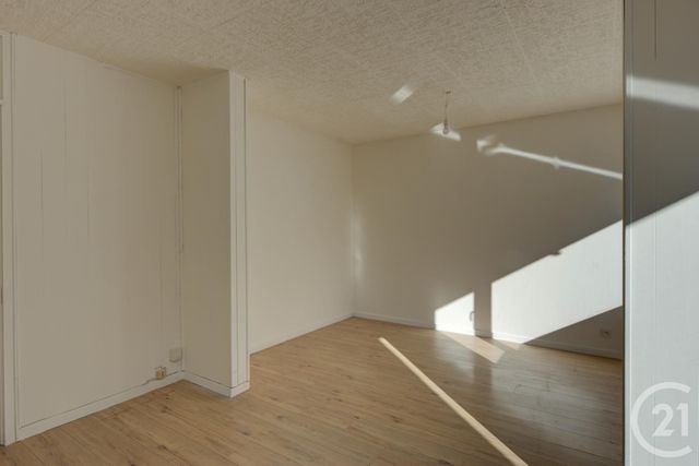 Appartement F4 à vendre - 4 pièces - 78.93 m2 - MAGLAND - 74 - RHONE-ALPES - Century 21 Patrick Avenel