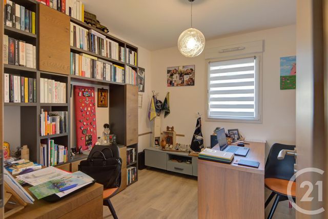 Appartement F4 à vendre - 4 pièces - 117.08 m2 - SALLANCHES - 74 - RHONE-ALPES - Century 21 Patrick Avenel