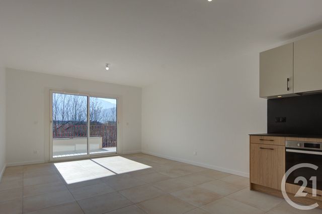 Appartement F3 à louer - 3 pièces - 66.03 m2 - SALLANCHES - 74 - RHONE-ALPES - Century 21 Patrick Avenel