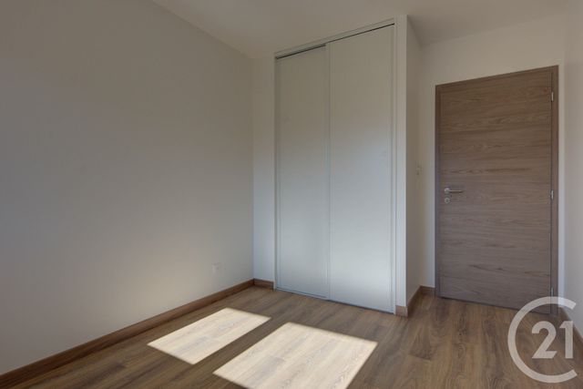 Appartement F3 à louer - 3 pièces - 66.03 m2 - SALLANCHES - 74 - RHONE-ALPES - Century 21 Patrick Avenel