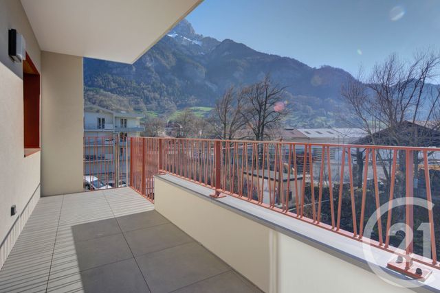 Appartement F3 à louer - 3 pièces - 66.28 m2 - SALLANCHES - 74 - RHONE-ALPES - Century 21 Patrick Avenel