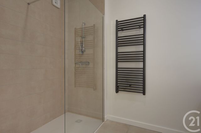 Appartement F3 à louer - 3 pièces - 66.28 m2 - SALLANCHES - 74 - RHONE-ALPES - Century 21 Patrick Avenel