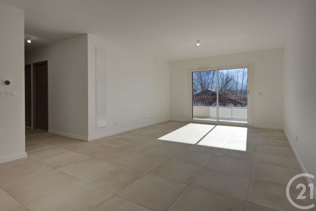 Appartement F3 à louer - 3 pièces - 66.28 m2 - SALLANCHES - 74 - RHONE-ALPES - Century 21 Patrick Avenel