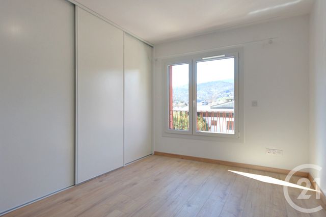 Appartement F3 à louer - 3 pièces - 79.18 m2 - SALLANCHES - 74 - RHONE-ALPES - Century 21 Patrick Avenel