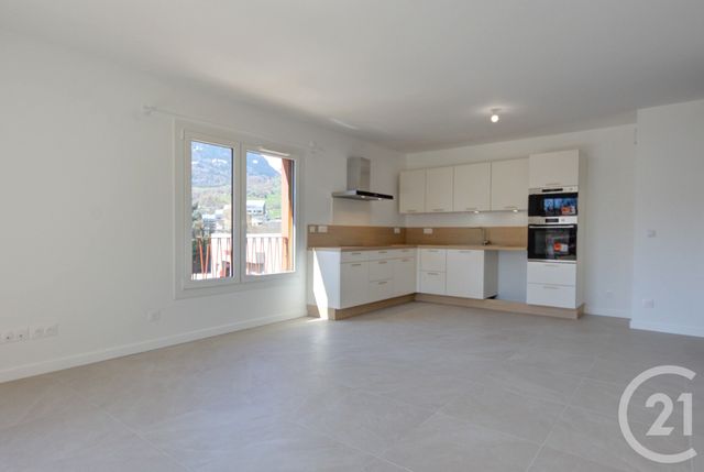 Appartement F3 à louer - 3 pièces - 79.18 m2 - SALLANCHES - 74 - RHONE-ALPES - Century 21 Patrick Avenel