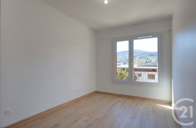 Appartement F3 à louer - 3 pièces - 79.18 m2 - SALLANCHES - 74 - RHONE-ALPES - Century 21 Patrick Avenel
