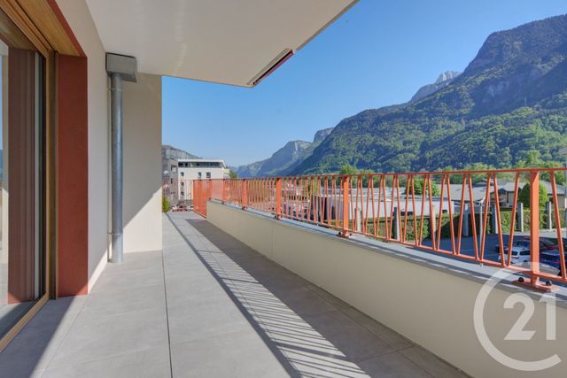 Appartement à louer - 3 pièces - 56.56 m2 - SALLANCHES - 74 - RHONE-ALPES - Century 21 Patrick Avenel