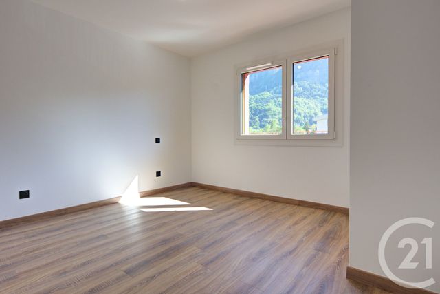 Appartement à louer - 3 pièces - 56.56 m2 - SALLANCHES - 74 - RHONE-ALPES - Century 21 Patrick Avenel
