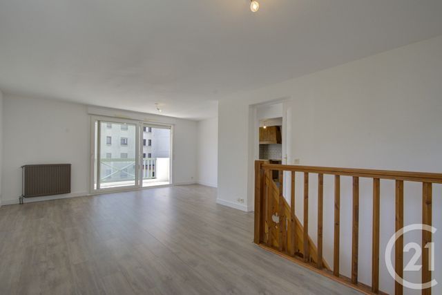 Appartement F5 à vendre - 5 pièces - 104.41 m2 - SALLANCHES - 74 - RHONE-ALPES - Century 21 Patrick Avenel