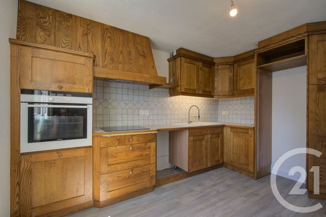 Appartement F5 à vendre - 5 pièces - 104.41 m2 - SALLANCHES - 74 - RHONE-ALPES - Century 21 Patrick Avenel