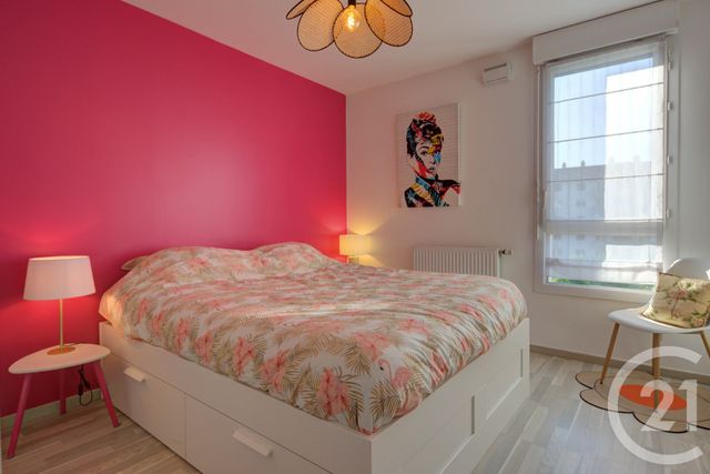 Appartement T3 à vendre - 3 pièces - 67.12 m2 - ANNECY - 74 - RHONE-ALPES - Century 21 Patrick Avenel