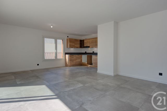 Appartement F4 à louer - 4 pièces - 87.92 m2 - SALLANCHES - 74 - RHONE-ALPES - Century 21 Patrick Avenel