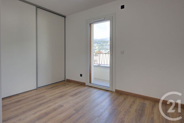 Appartement F4 à louer - 4 pièces - 87.92 m2 - SALLANCHES - 74 - RHONE-ALPES - Century 21 Patrick Avenel