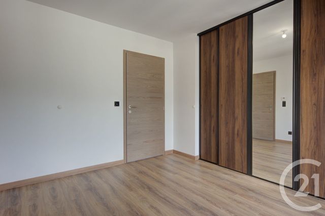 Appartement F4 à louer - 4 pièces - 87.92 m2 - SALLANCHES - 74 - RHONE-ALPES - Century 21 Patrick Avenel