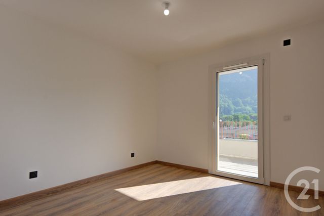Appartement F4 à louer - 4 pièces - 87.92 m2 - SALLANCHES - 74 - RHONE-ALPES - Century 21 Patrick Avenel