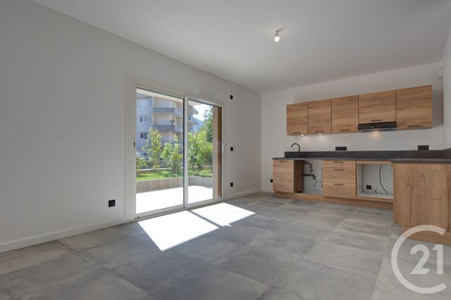 Appartement T3 à louer - 3 pièces - 56.66 m2 - SALLANCHES - 74 - RHONE-ALPES - Century 21 Patrick Avenel