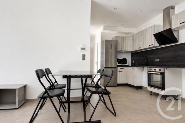 Appartement T3 à louer - 3 pièces - 54.03 m2 - SALLANCHES - 74 - RHONE-ALPES - Century 21 Patrick Avenel