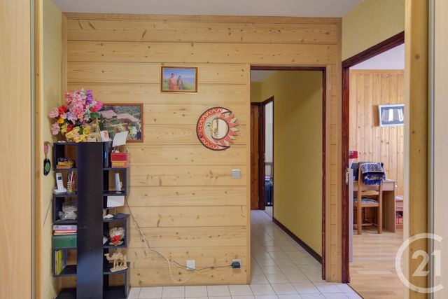 Appartement F4 à vendre - 4 pièces - 92.18 m2 - SALLANCHES - 74 - RHONE-ALPES - Century 21 Patrick Avenel