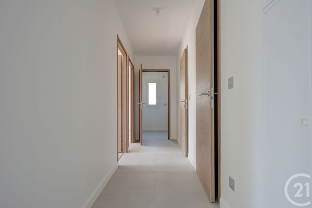 Appartement T3 à louer - 3 pièces - 79.18 m2 - SALLANCHES - 74 - RHONE-ALPES - Century 21 Patrick Avenel
